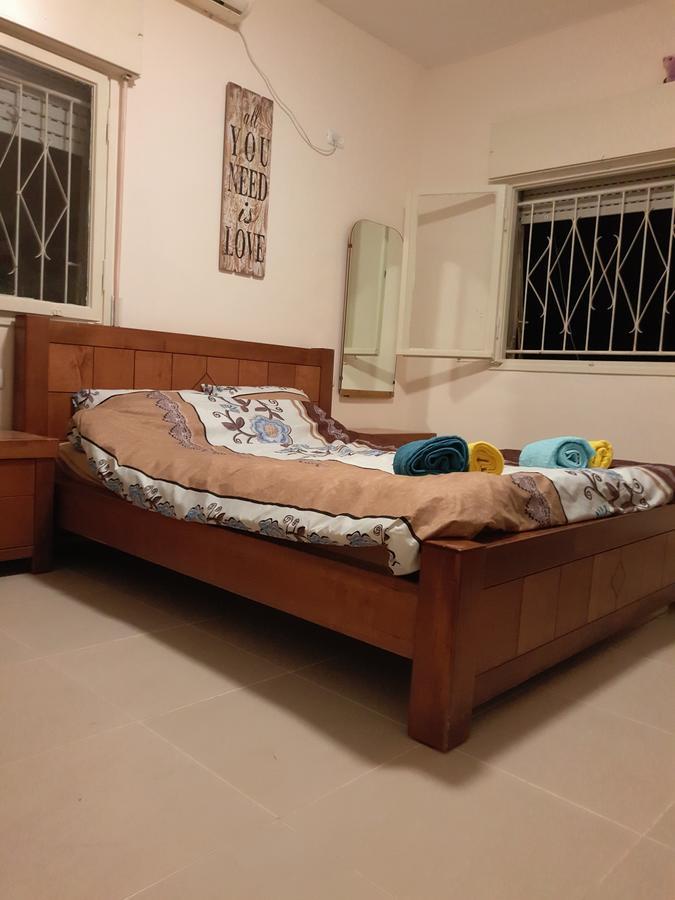 3 Stairs Only To Cozy Flat On Hillel St Appartement Haifa Buitenkant foto